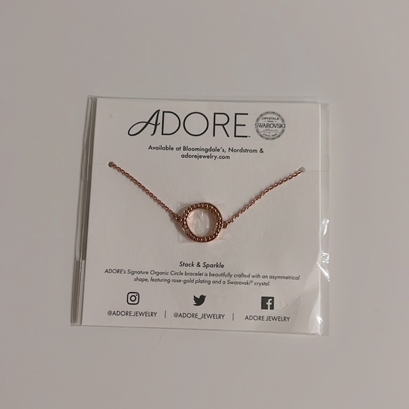 Adore Jewelry - NWT Adore Rose Gold Circle Bracelet